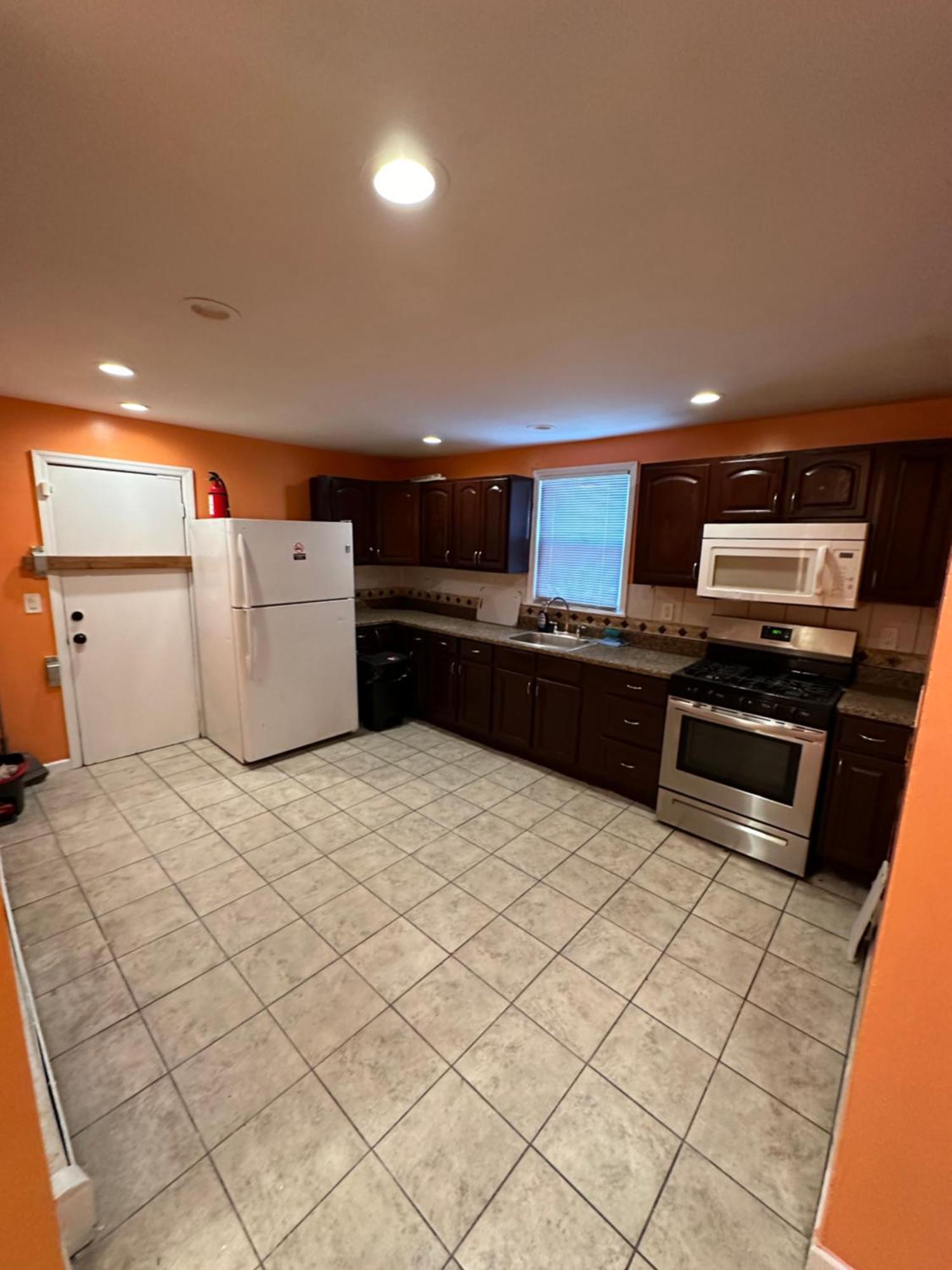 Fidelia Garnet Room, Queen Bed Minutes From Newark Liberty International Airport And Newark Penn Station Exteriér fotografie